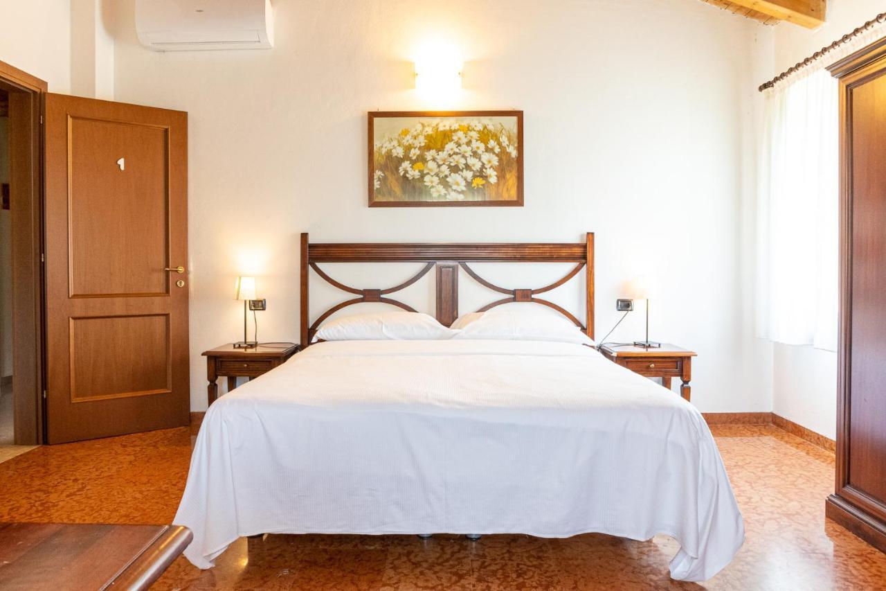 Agriturismo Ca Nuova ミネルビオ エクステリア 写真